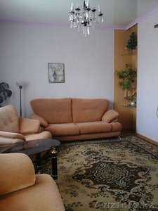 продается трех-комнатная квартира в городе Риддер - Изображение #1, Объявление #1503052